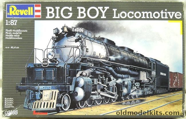 Revell 1/87 Big Boy Locomotive And Tender Union Pacifc - HO Scale, 02165 plastic model kit